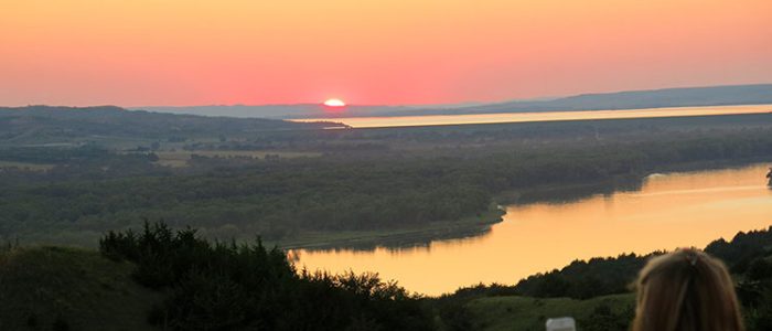 ihanktonwan-sunset-1000x450